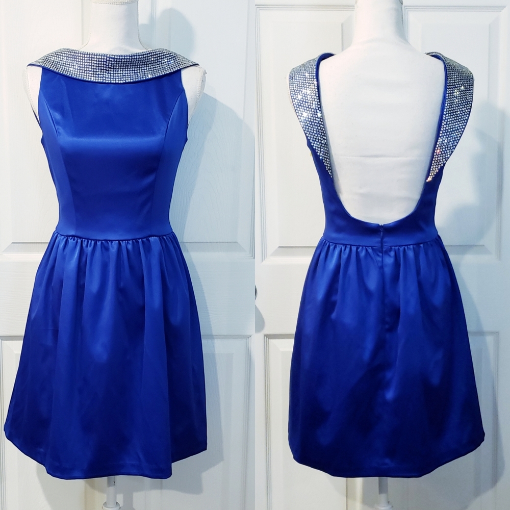 NWOT Badgley Mischka Mark & James Cocktail Dress